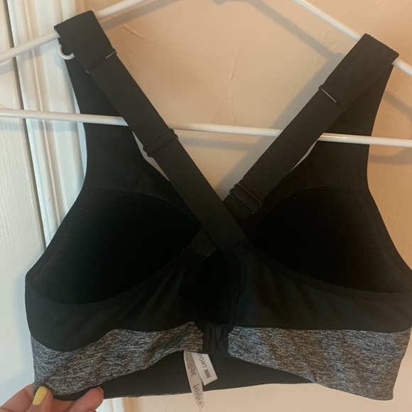 LOT of two VSX + Fila Sports bras - Picture 7 of 10